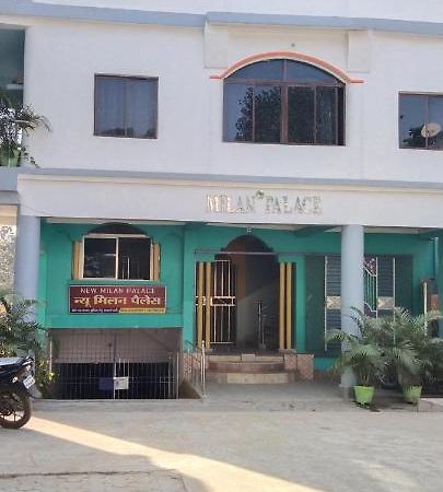 New Milan Palace, Deoghar Exterior foto