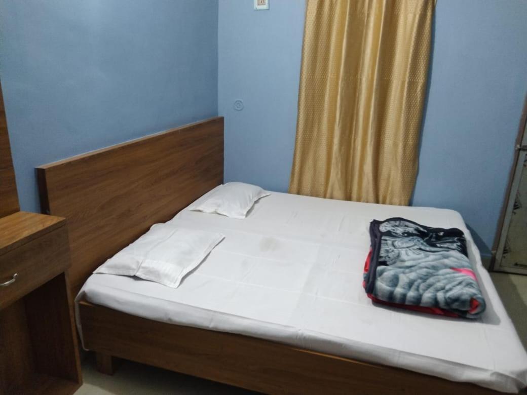New Milan Palace, Deoghar Quarto foto